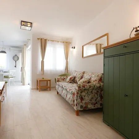 Stina Apartment