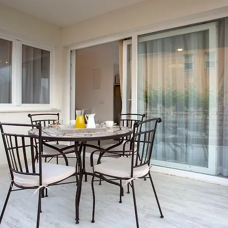 Stina Apartman Preko